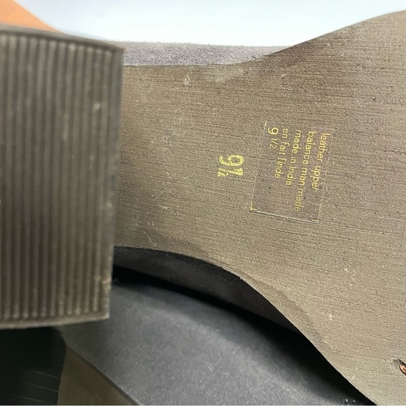 Seychelles Anthropologie Brand gray suede leather heel lace up booties size 9.5 - Picture 11 of 11